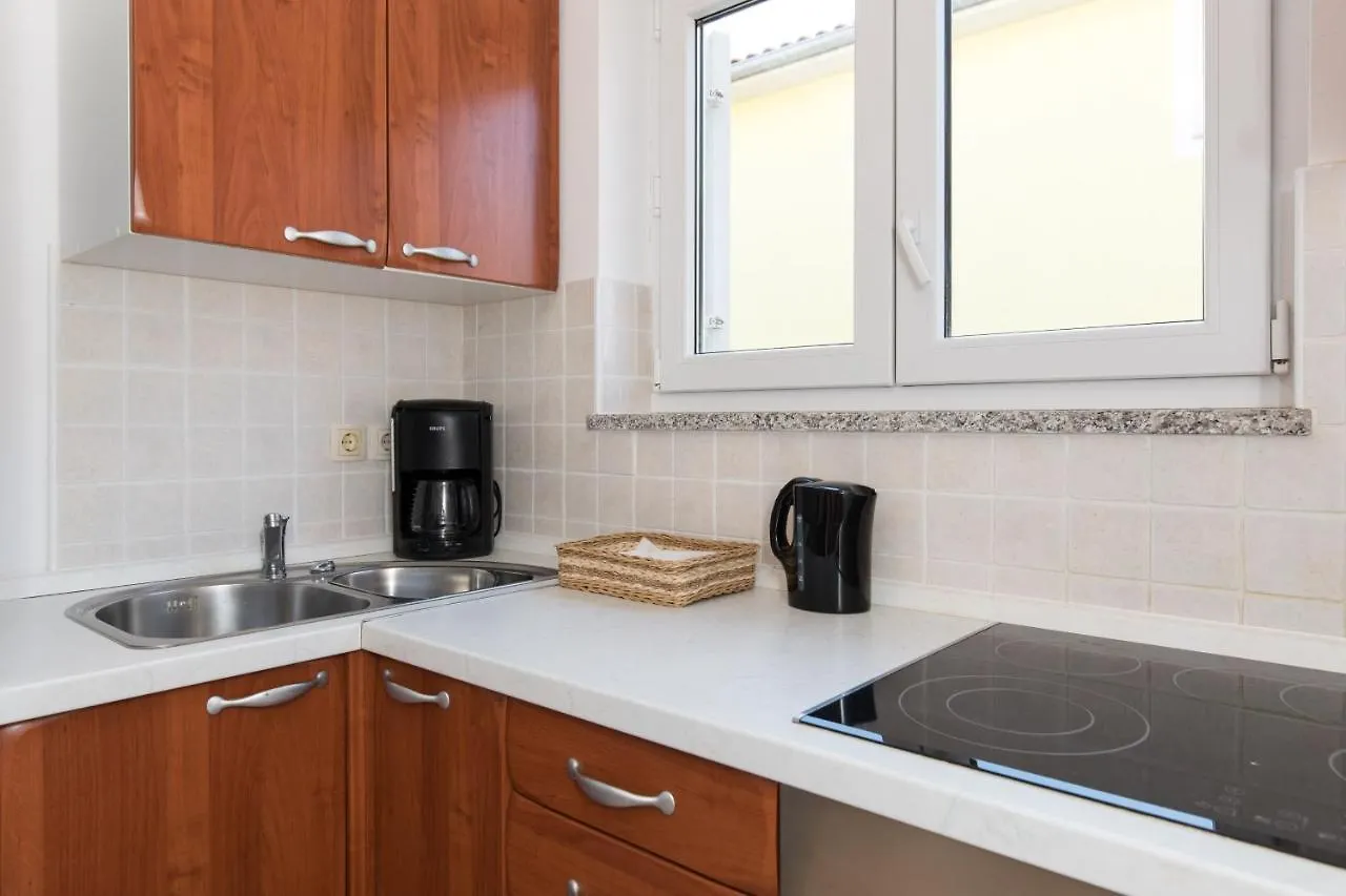 Luzina Appartement Baška