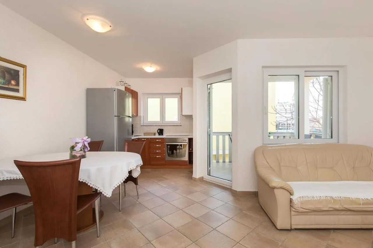 Luzina Appartement Baška